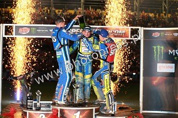 14014-05419 Zagar Zmarzlik Kasprzak.JPG